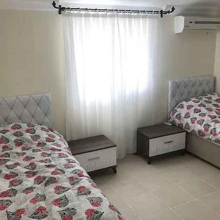 Duplex Penthouse In Apartment *